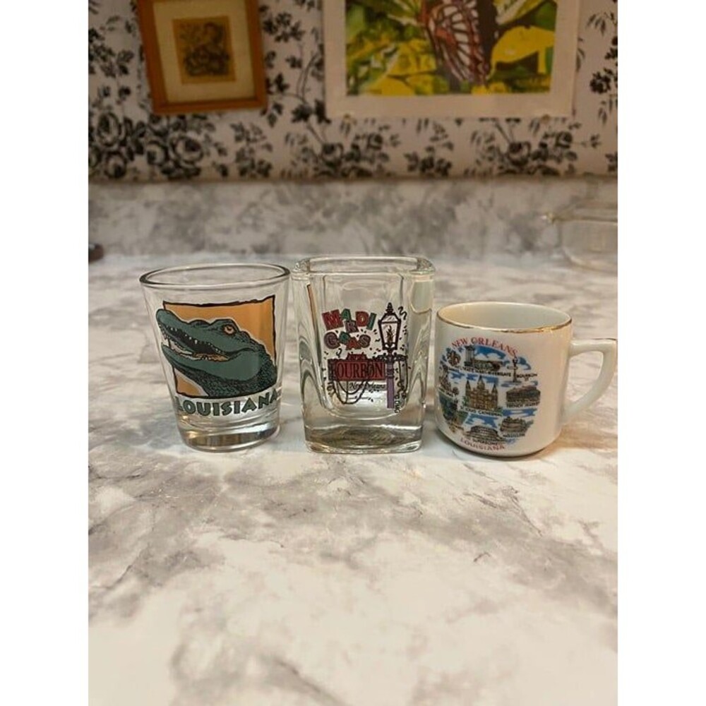 1* Vintage Louisiana Souvenir Shot Glass Set 3pc Alligator Mardi Gras New Orlean